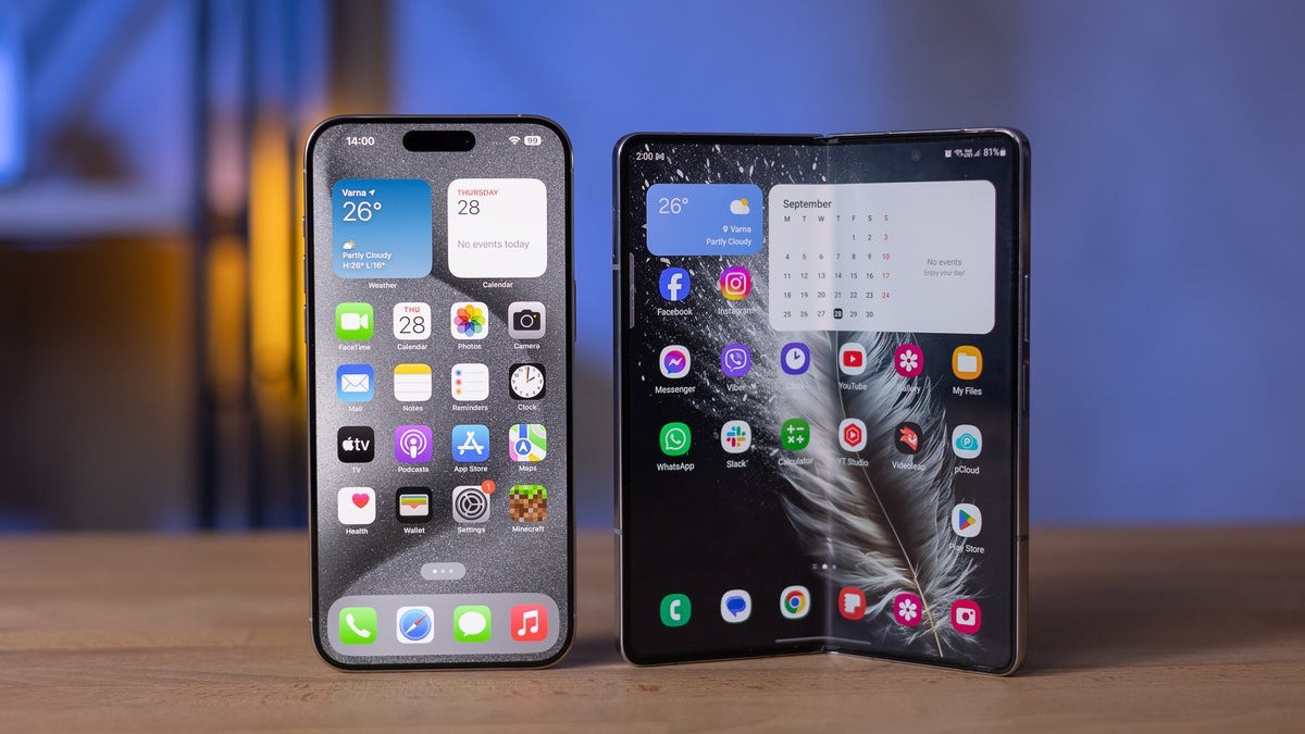 Revealing the size of Apple's first foldable iPhone model Picture 1