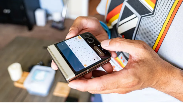 The best foldable smartphones in 2025 Picture 4