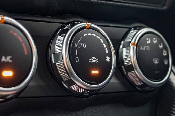 How to cool your car as fast as possible on a hot summer day Picture 2