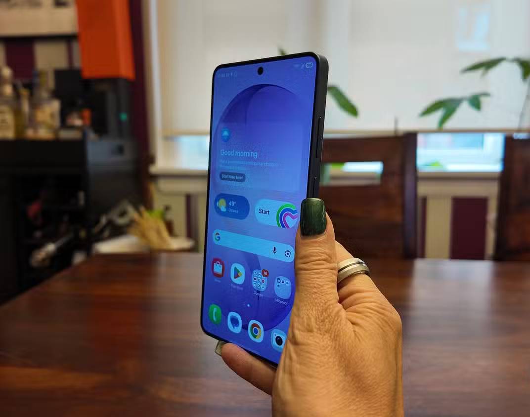 The Galaxy S26 Ultra boasts two new features that every phone should have. Picture 1