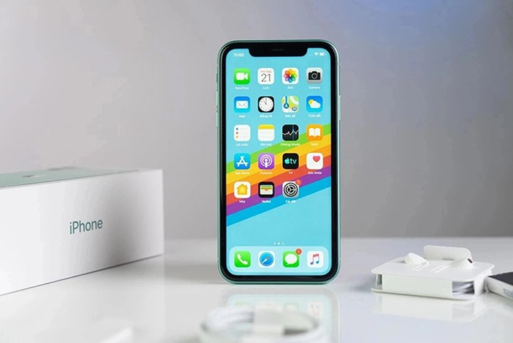 The iPhone is over 5 years old and many people are still willing to use it for a while longer. Picture 1