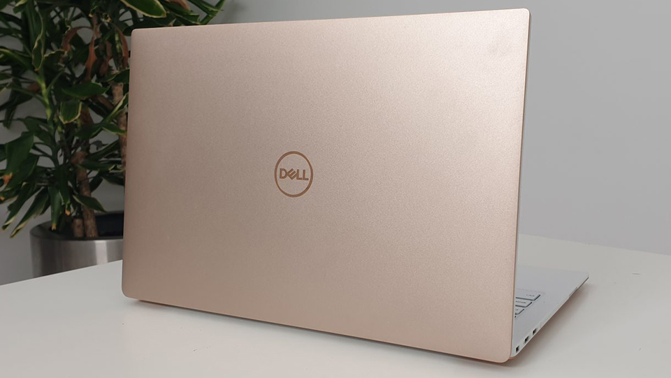 The most worth buying pink Dell laptop for girls Picture 3