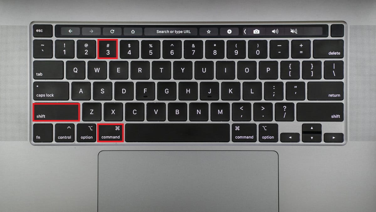 Picture 2 of The simplest and fastest way to take a screenshot on a MacBook in 2026.