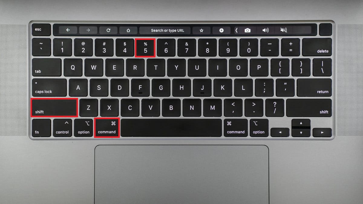Picture 4 of The simplest and fastest way to take a screenshot on a MacBook in 2026.