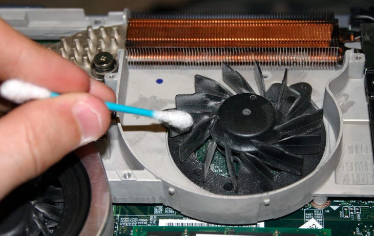 The simplest way to clean laptop fans at home! Picture 3