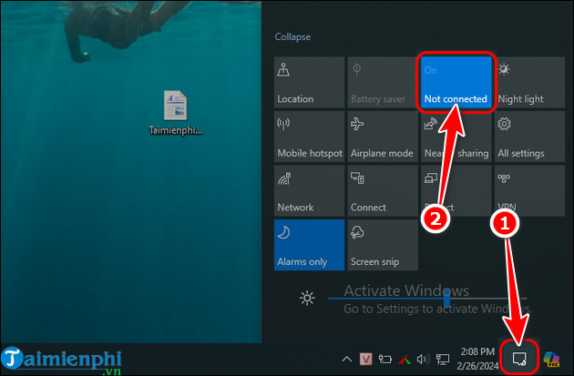 The simplest way to turn Bluetooth on and off on Windows 10 Picture 1