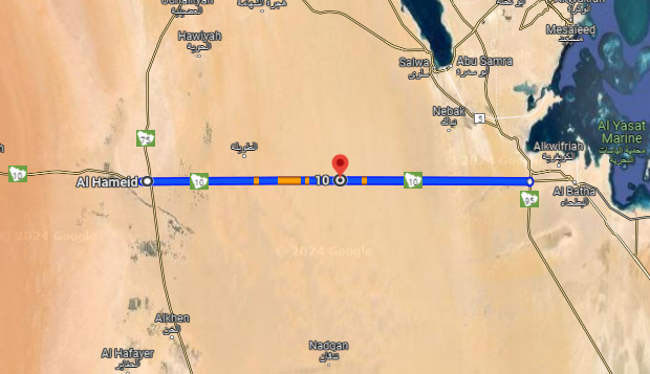 The world's longest straight road of 240km, without a single curve Picture 2