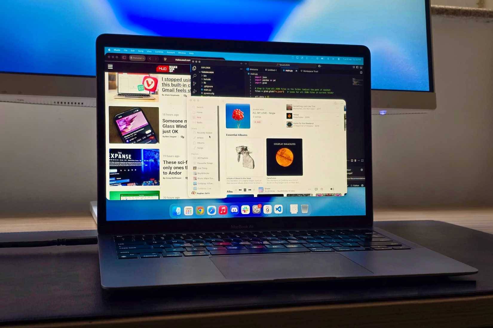 These 6 Cheap Accessories Make a Bigger Difference Than a Laptop Upgrade Picture 6