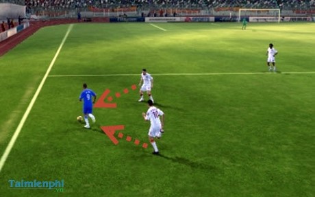 Tips for solid defense in FIFA Online 3 Picture 1