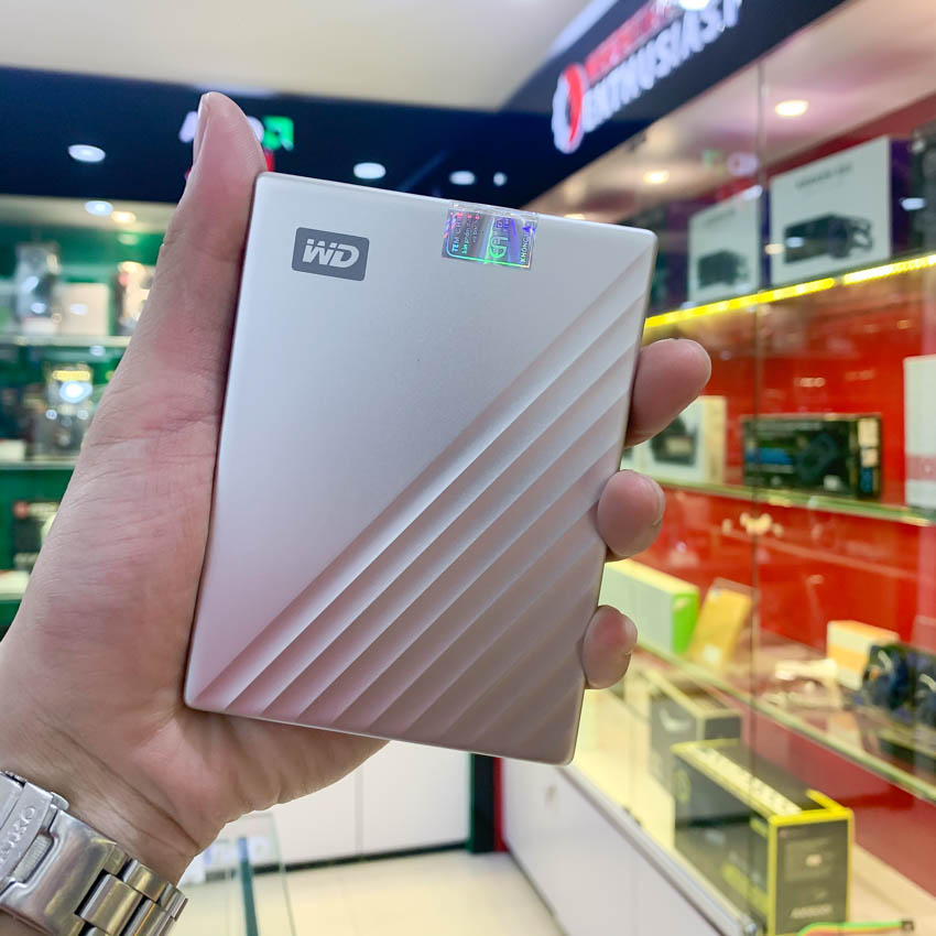 TOP 10 best shockproof portable hard drives Picture 9