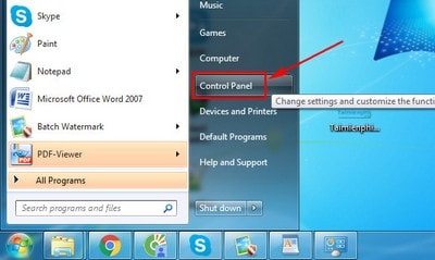Picture 4 of Troubleshooting connection issues in Outlook, preventing emails from being sent or received.