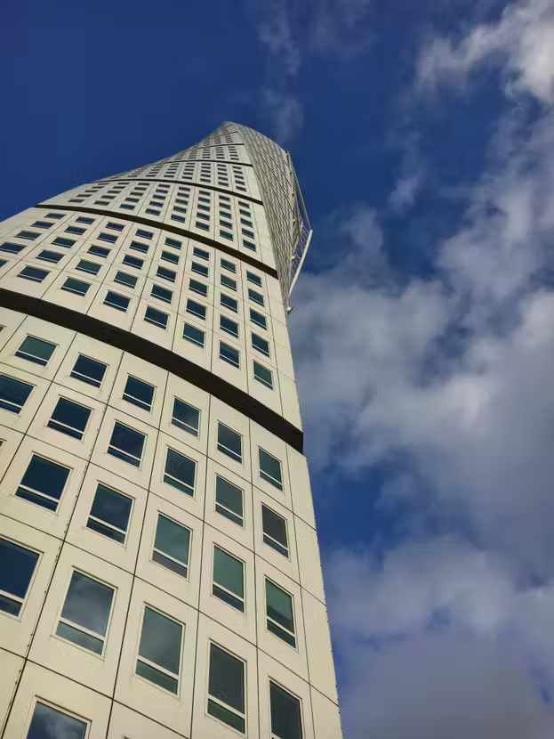 Unexpected ways to hone your smartphone photography skills Picture 8