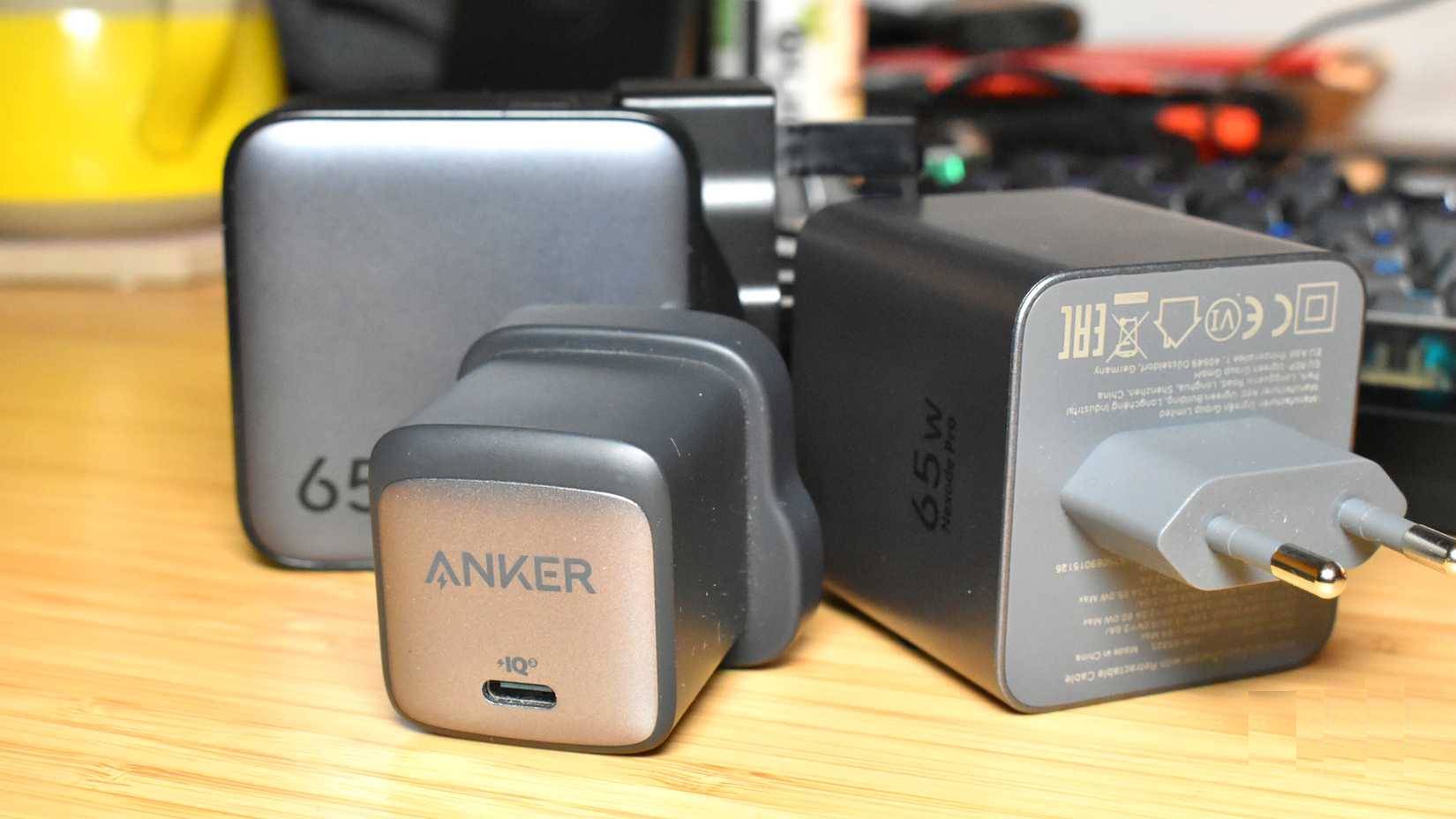 USB-C accessories make working in a coffee shop more feasible. Picture 5