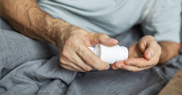 Vitamins and supplements you should not take before bed Picture 1