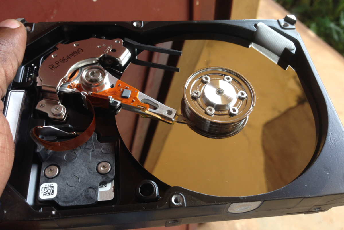 Warning signs of hard drive failure you need to pay attention to! Picture 1