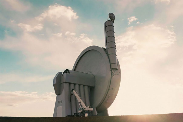 Watch the journey of 'throwing' the ship into space at a speed of 1,600km/h using a mechanical arm Picture 1