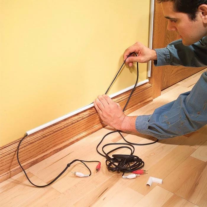 Ways to tidy up and hide electrical wires and cables in the house Picture 3