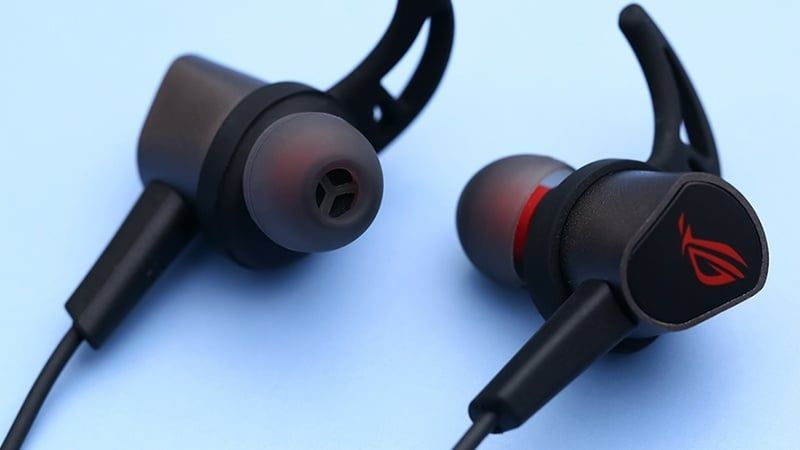images 1 of What are earbuds and in-ear headphones? What are the differences?