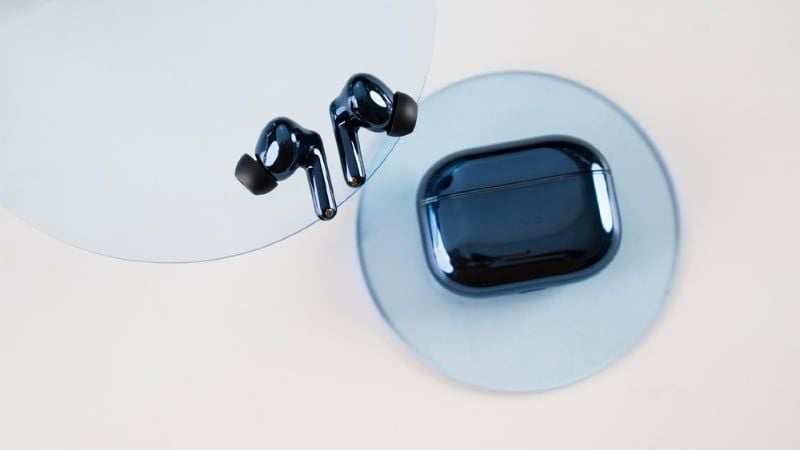 images 1 of What are Hi-Fi headphones? Decoding the high-fidelity audio standard.