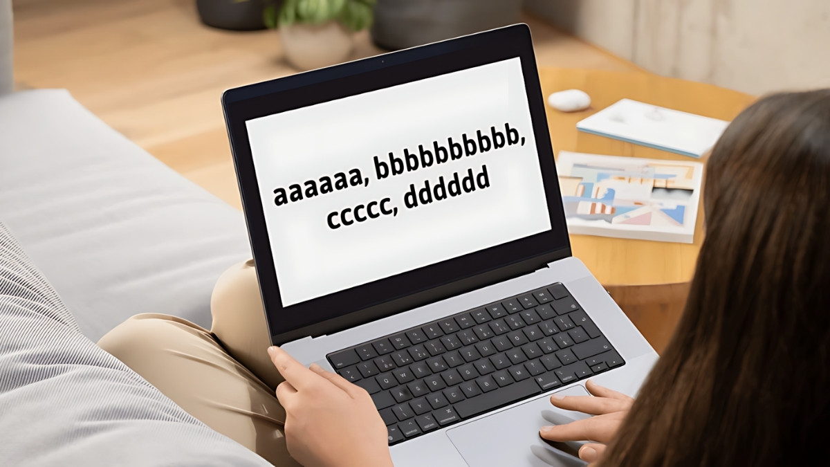 Picture 1 of What causes laptop keys to get stuck? How to check and fix it effectively.
