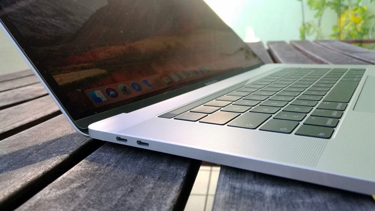 Picture 3 of What is a butterfly keyboard? Why did Apple stop using it on MacBooks?
