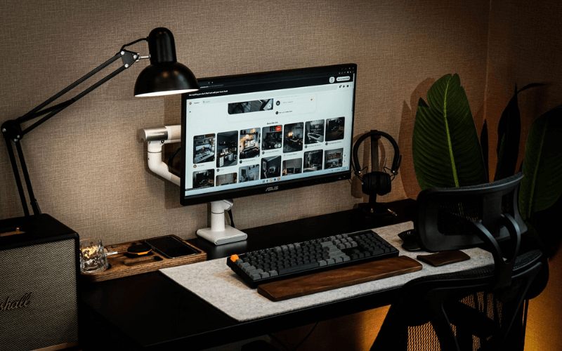 What is a screen arm? Why should you invest in a screen arm? Picture 5