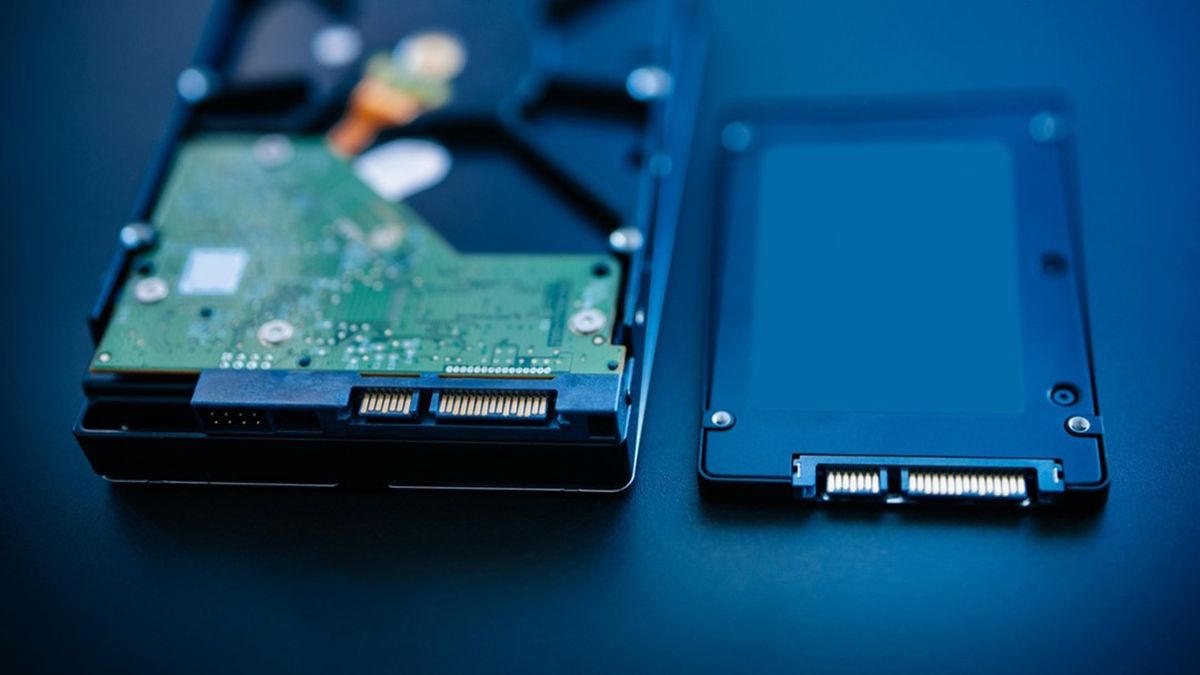 Picture 1 of What is an SSD? What are the different types of SSDs? A comparison between SSDs and HDDs.