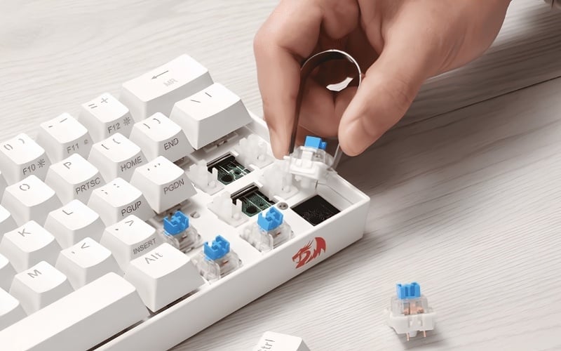 images 2 of What is Hotswap? Decoding the feature of replacing switches without soldering.