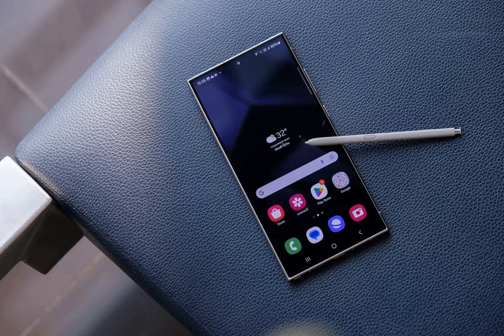 What is LTPO? Is it better than AMOLED? Picture 2