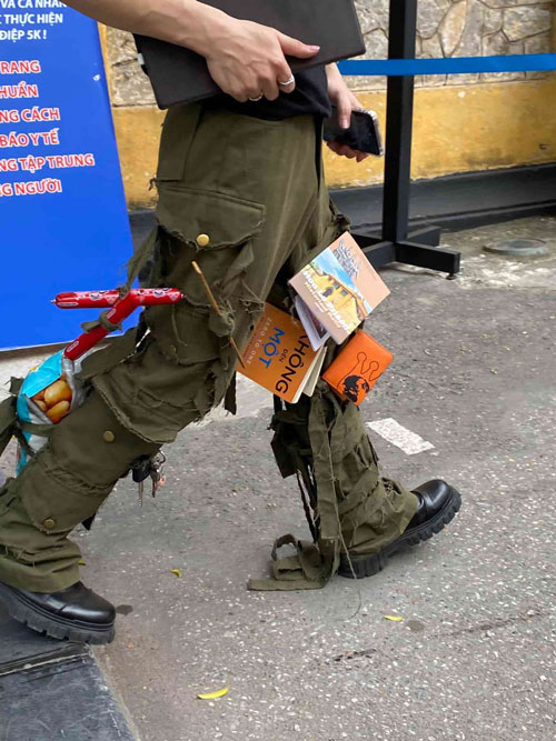 What is No backpack day? What is Anti backpack day? Picture 14