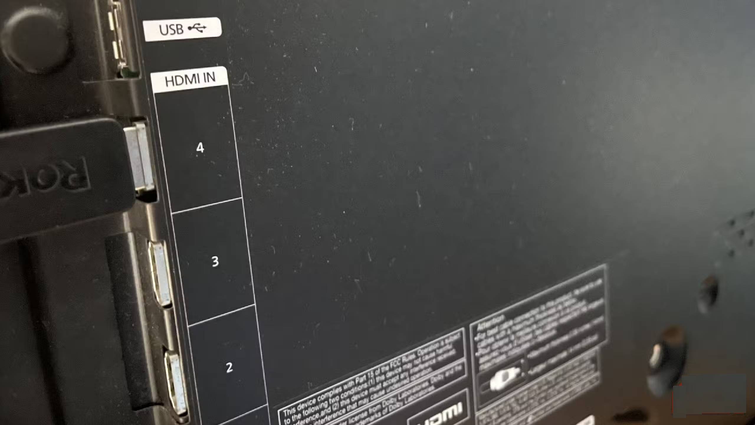 Which HDMI ports on the TV support ARC? Picture 4