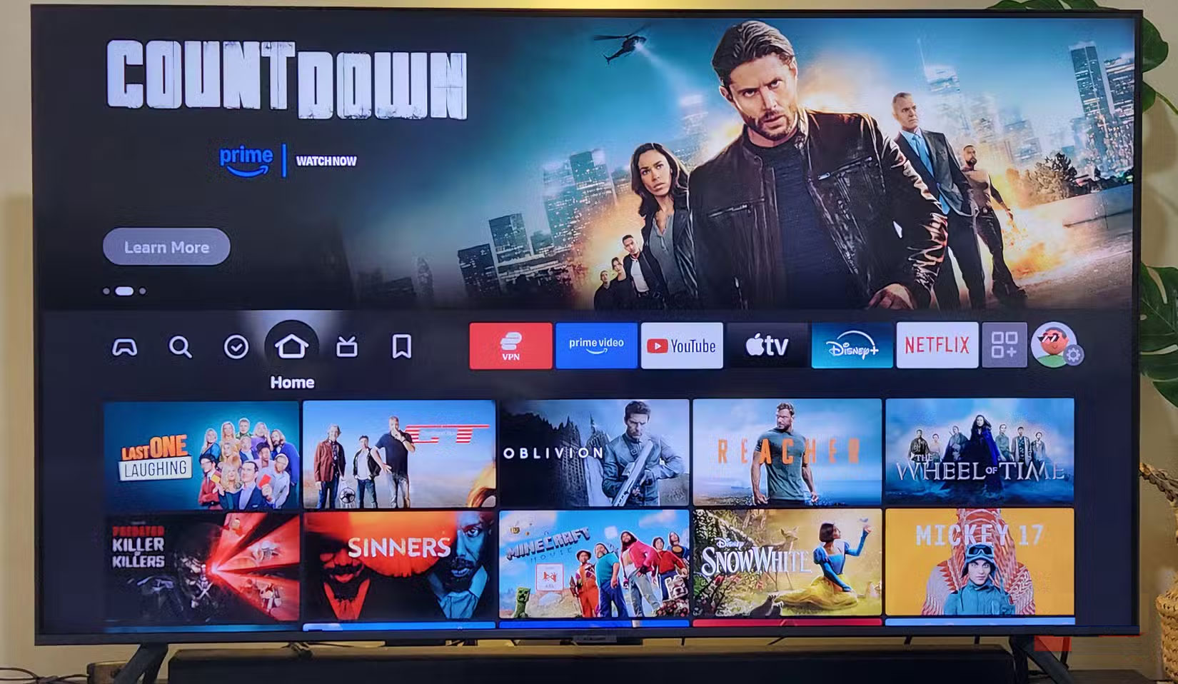Why is the Amazon Fire TV Stick 4K better than Chromecast in 2025? Picture 1
