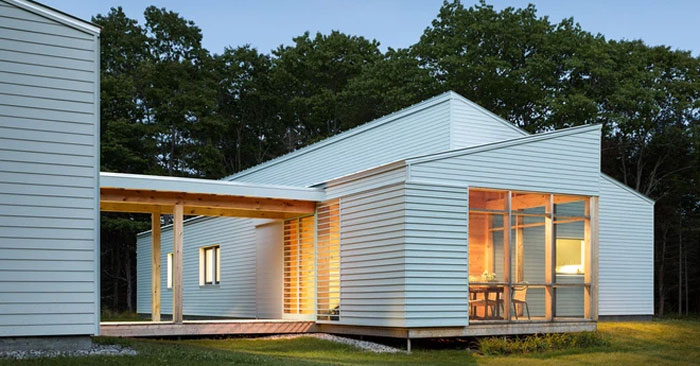 Why does America choose wood instead of concrete to build houses? Picture 1