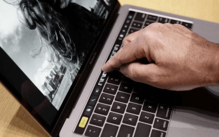 Why does Macbook hang on apple logo and how to fix it? Picture 3