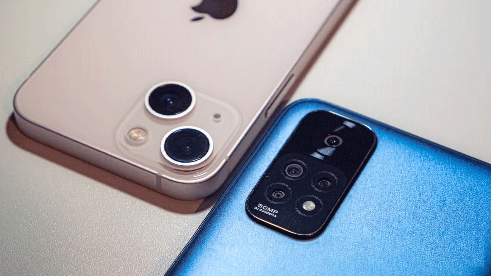 Why should you bring a camera, even if you already have a phone? Picture 1