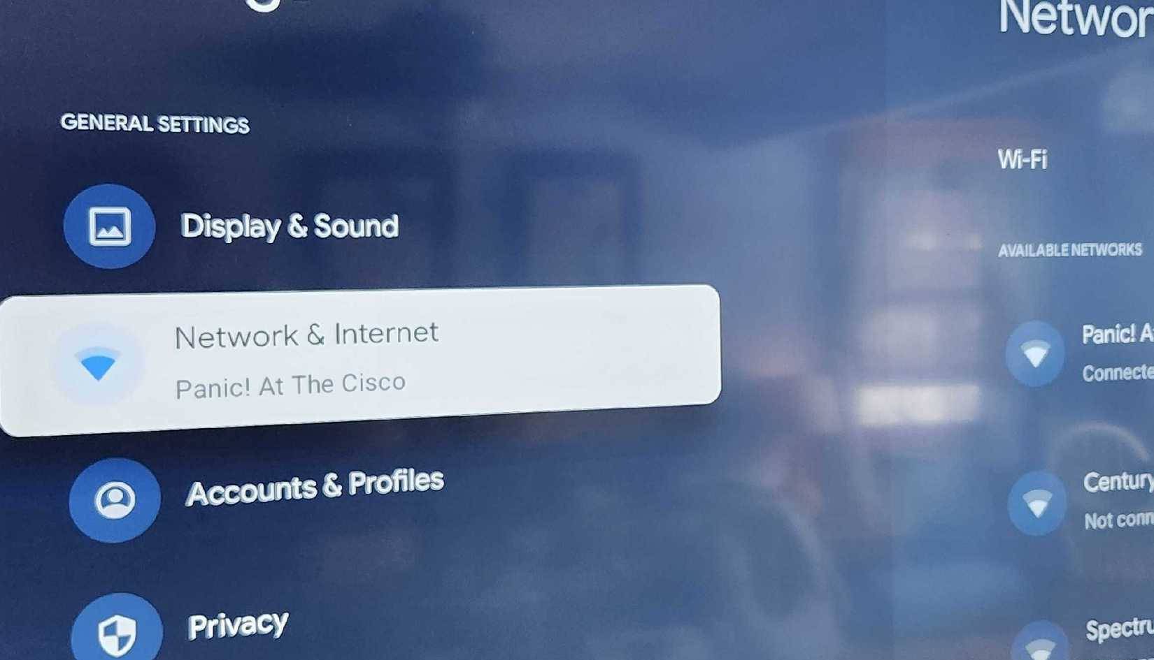 Picture 4 of Why should you use an Android TV Box instead of a Smart TV?