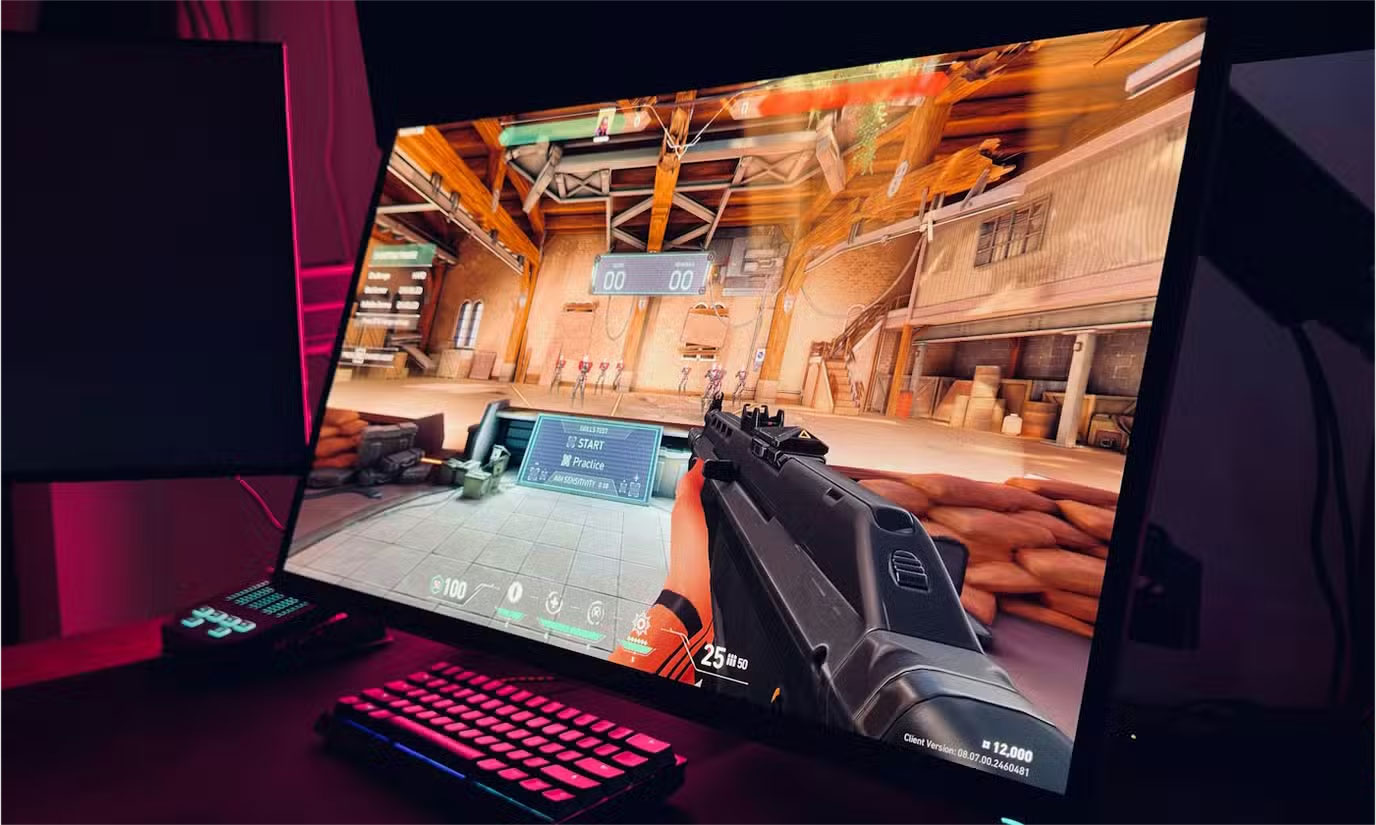 Why spend extra money on an OLED display? Picture 3