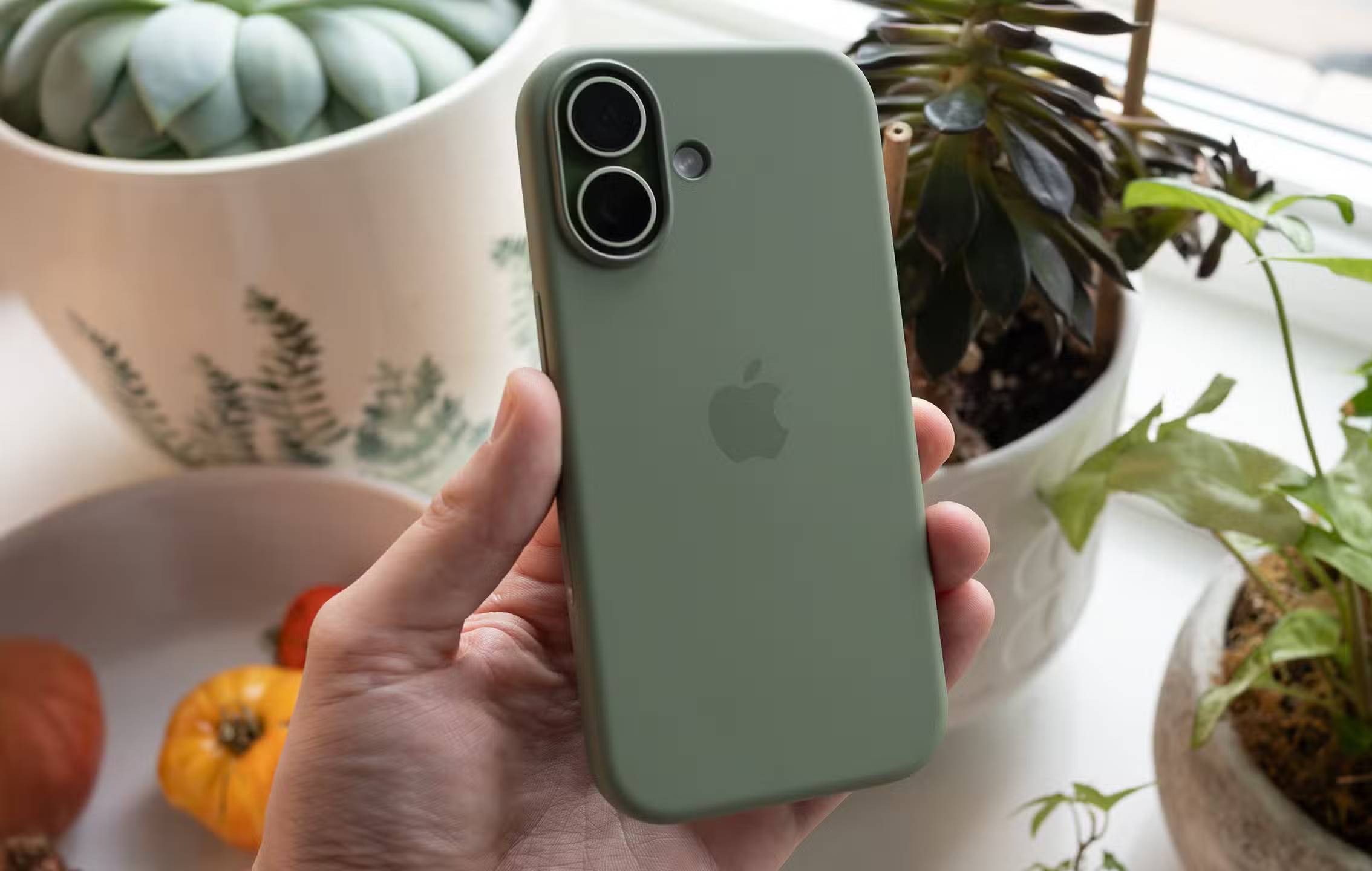 Why should you skip the iPhone 17 to buy the iPhone 16 Pro? Picture 6