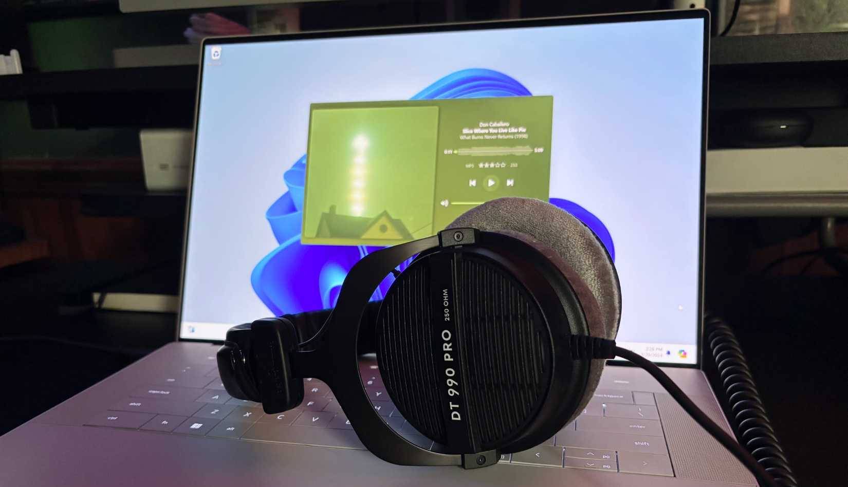 Picture 2 of Why shouldn't you buy headphones without USB-C audio?