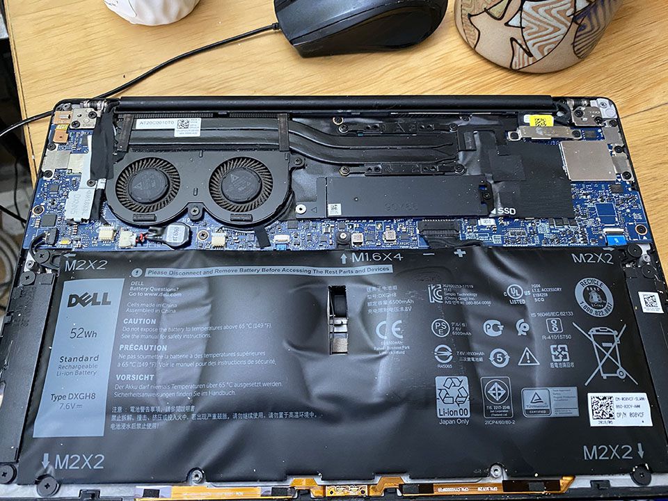 Will a swollen laptop battery explode? 3 things to do immediately! Picture 2