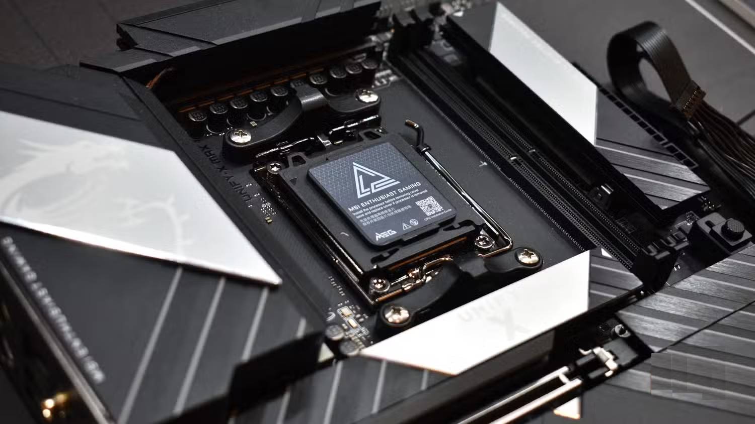 Picture 1 of MSI's new X870(E) UNIFY-X MAX motherboard: A dream for overclocking enthusiasts.