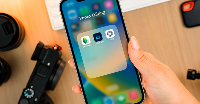 4 Must-have Photo Editing Applications on iPhone: What You Need to Know