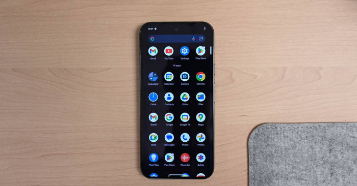 5 Pre-Installed Android Apps That Slow Down Your Phone: Practical Guide