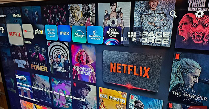 5 Easy Ways to Watch Streaming Services on Traditional TV