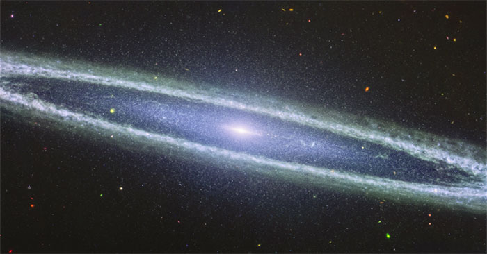 Admire the Stunning View of the Sombrero Galaxy Through the Eyes
