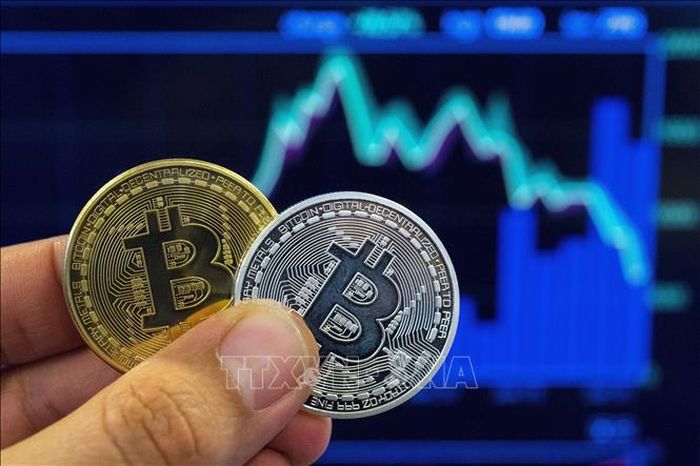Bitcoin completes its fourth 'halving'