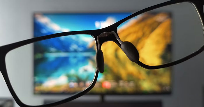 Blue Light Filter Glasses Help You Sleep Better and Concentrate Better