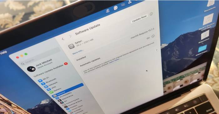 How to Change Your Habit of Procrastinating on Software Updates Immediately