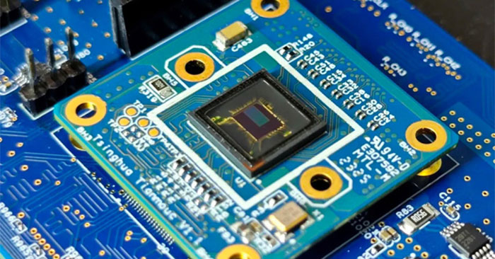 China Develops the World's Fastest Vision Chip, 10,000