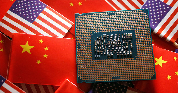 China Stockpiles U.S. Chipsets Ahead of Trump's Return